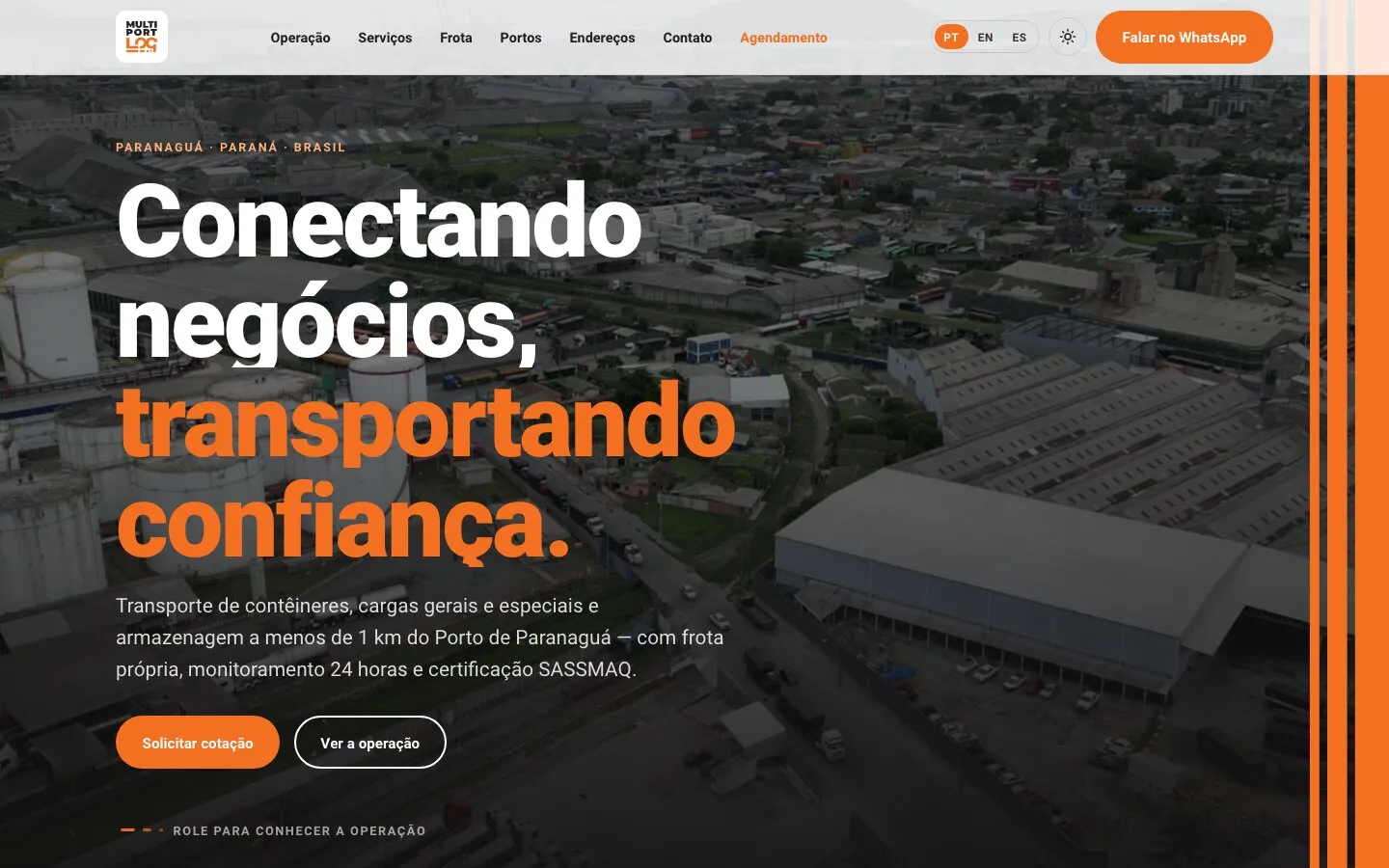 Página inicial do site novo da Multiportlog em tela de computador: foto aérea do terminal e o título "Conectando negócios, transportando confiança".